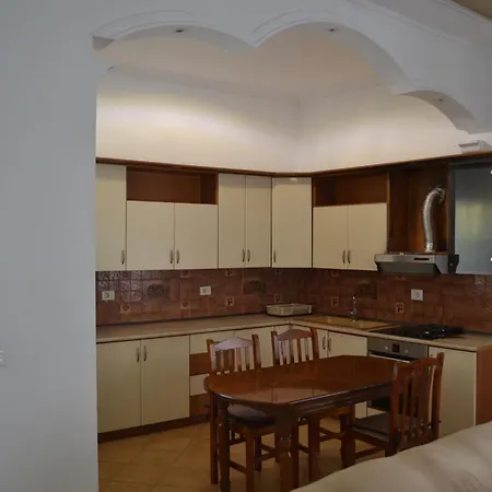Cheap'n Cosy Apartment Tirana